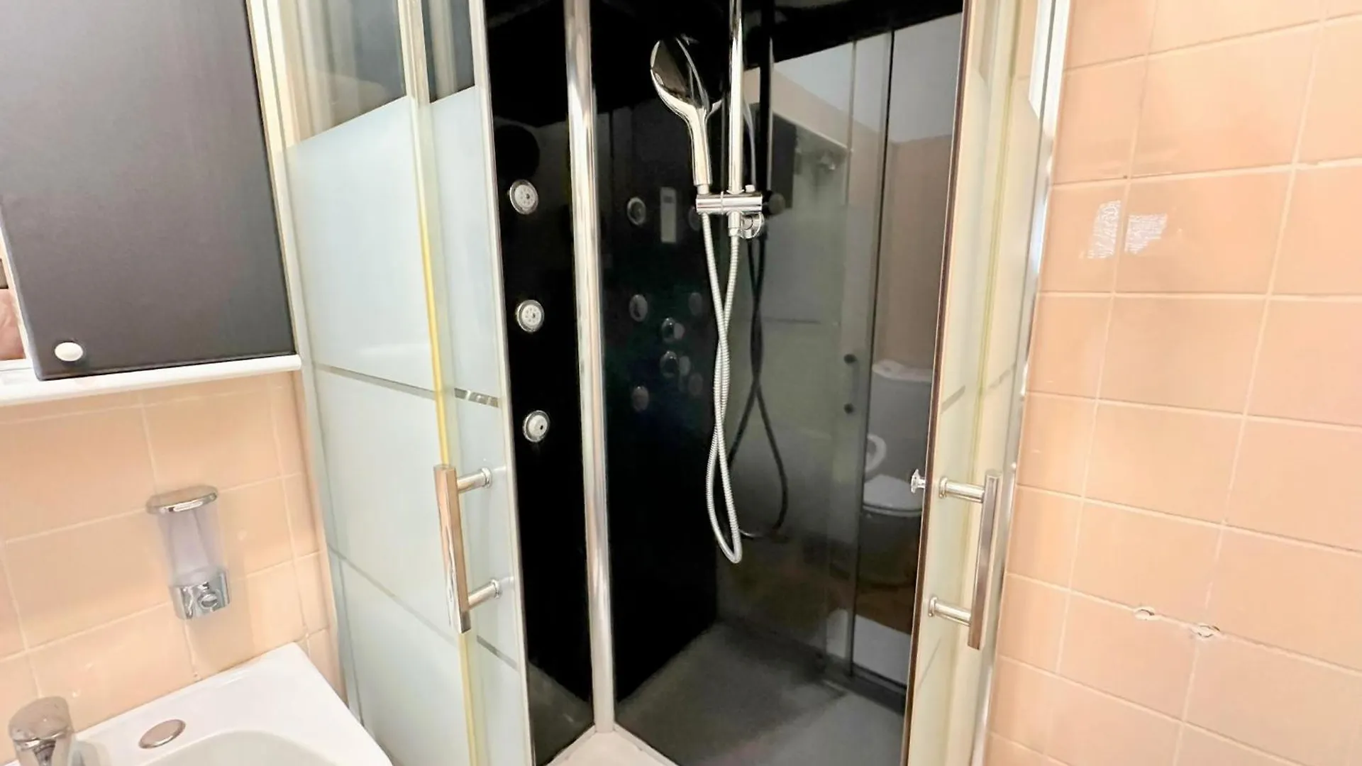 Esclusivo Rifugio Monti Al Niguarda, Milano Apartamento 0*,  Itália